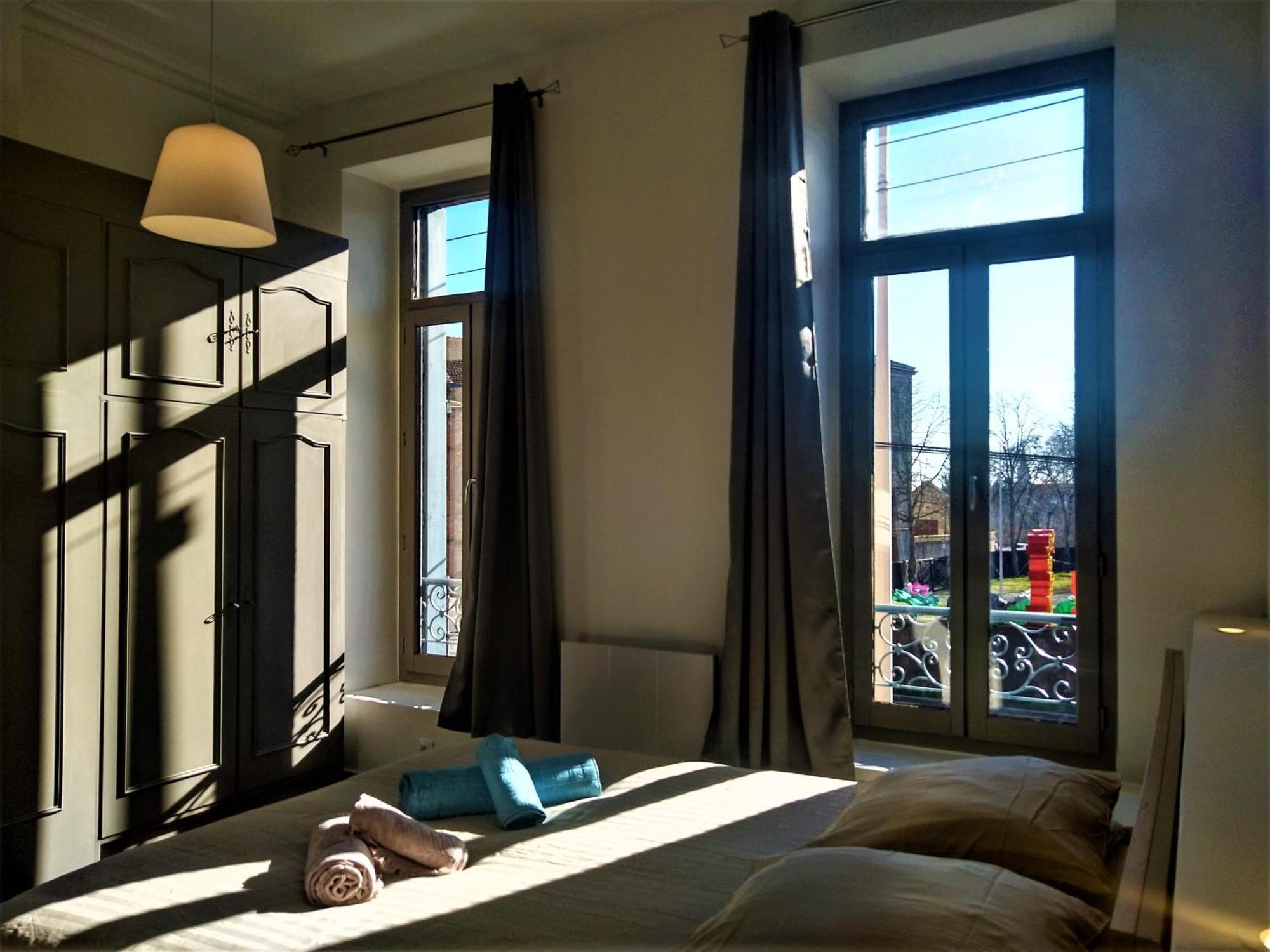 Le Cours Foucault - 3 Appartements - 8 Couchages モントーバン エクステリア 写真