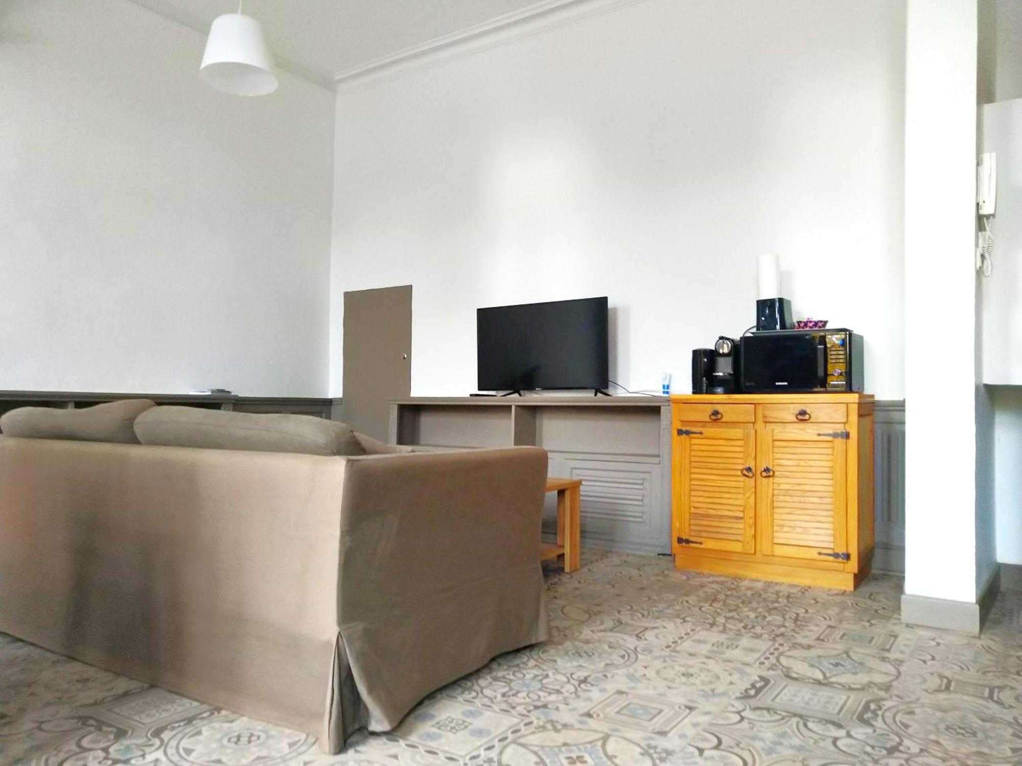 Le Cours Foucault - 3 Appartements - 8 Couchages モントーバン エクステリア 写真